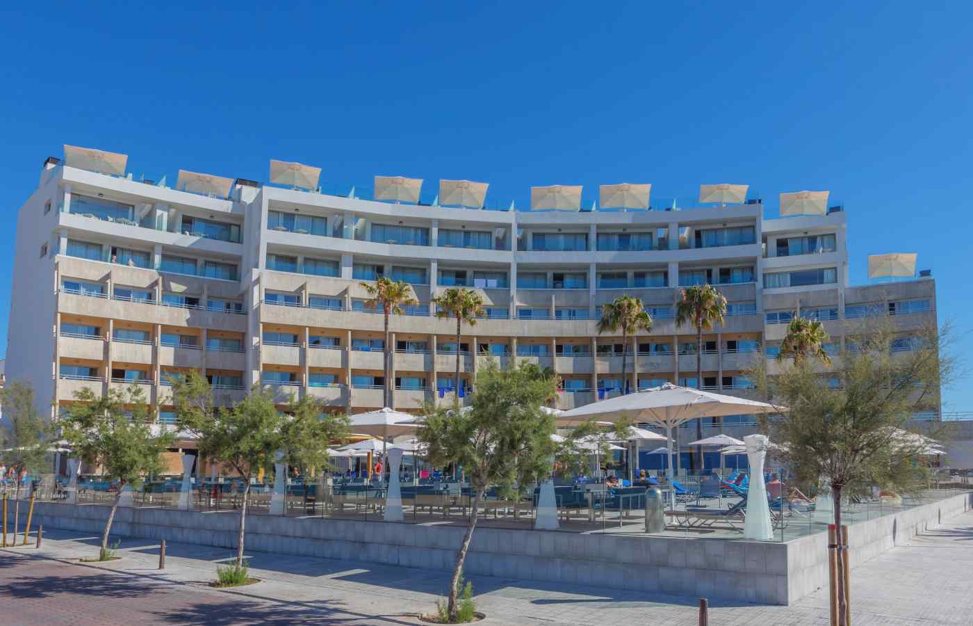 Rompelberg Cycling Holidays – Fontanellas Playa Sfeerbeelden 1