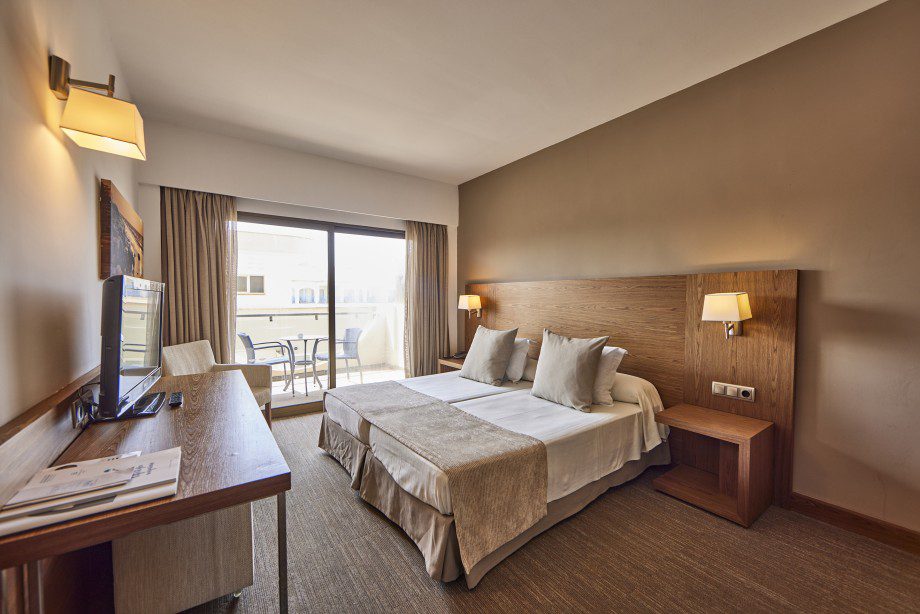 Rompelberg Cycling Holidays – Hotel Playa Golf Sfeerbeelden 12