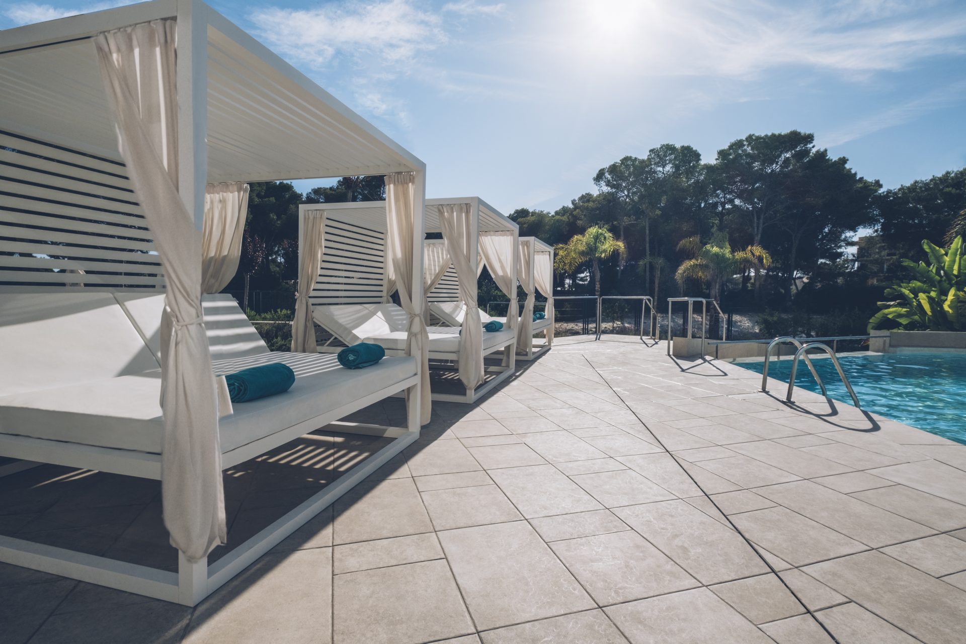 llt_pool_0002