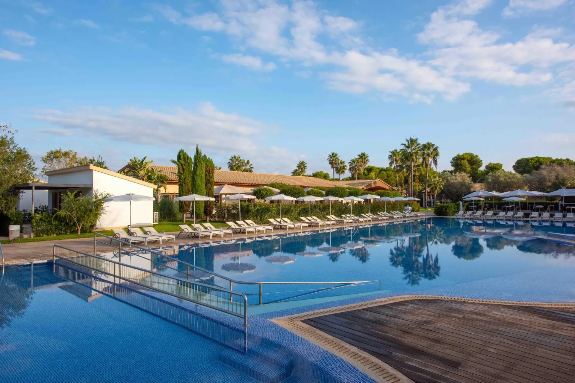 big-valentin-playa-del-muro-piscina-principal5195-64504589d44d605f750142097f942663